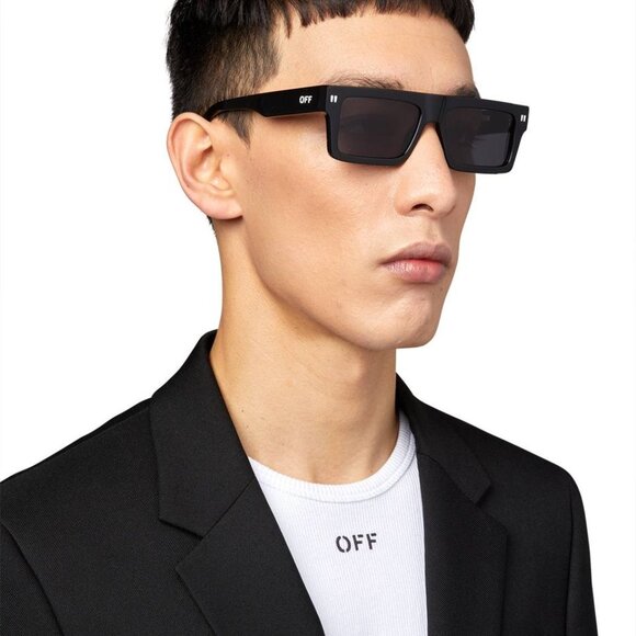 Off-White OERI13Z CHANDLER 1007 Sunglasses Black Square Frame, Dark Grey Lenses - Picture 3 of 11